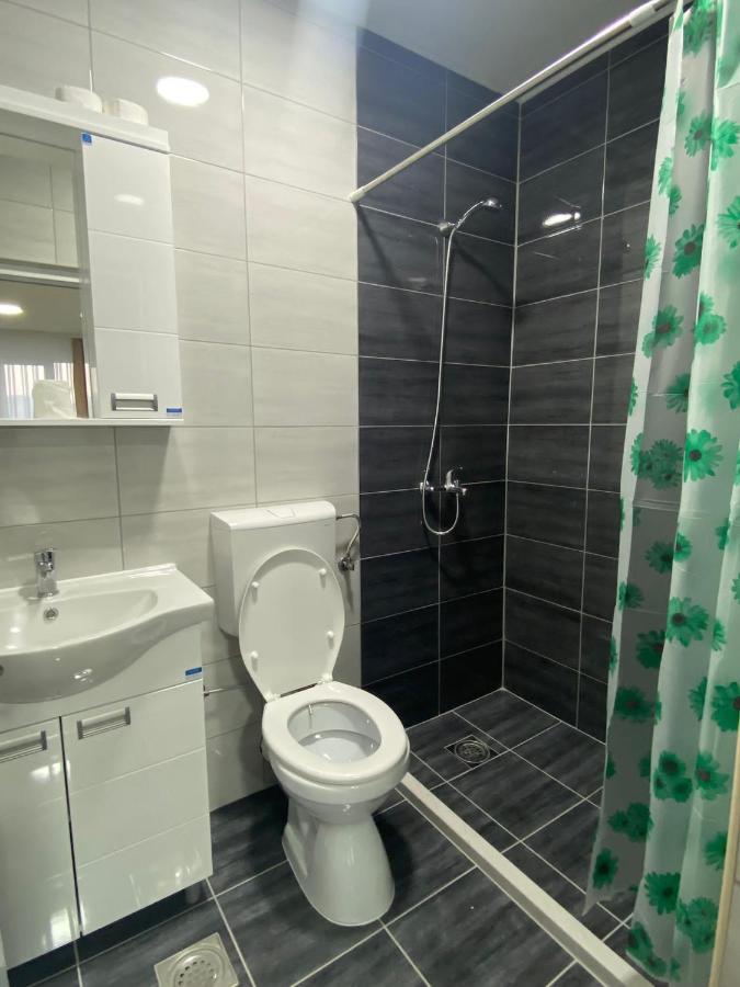 Bed and Breakfast Vila Centar Mb Сеница Экстерьер фото