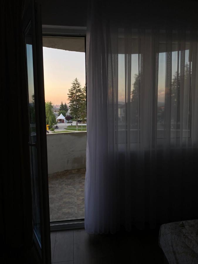 Bed and Breakfast Vila Centar Mb Сеница Экстерьер фото